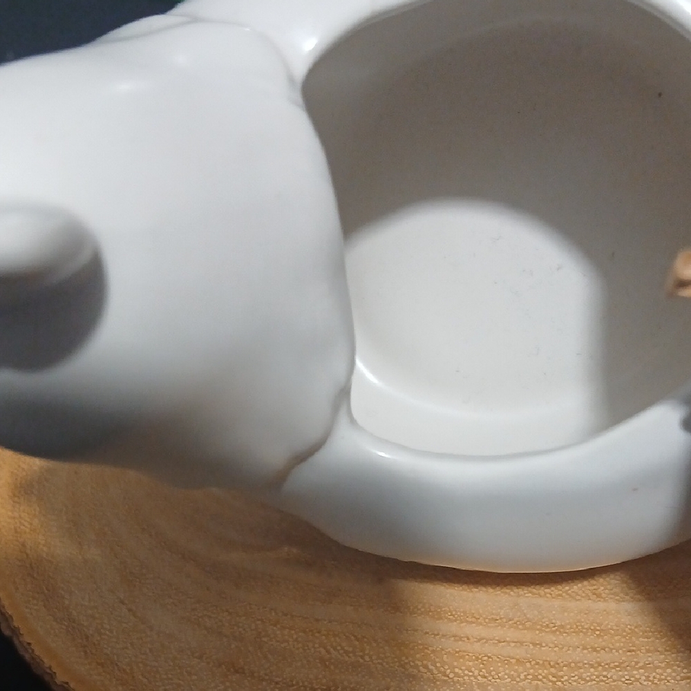 Rae Dunn Cream Chicken Pourer NWT - Picture 3 of 8
